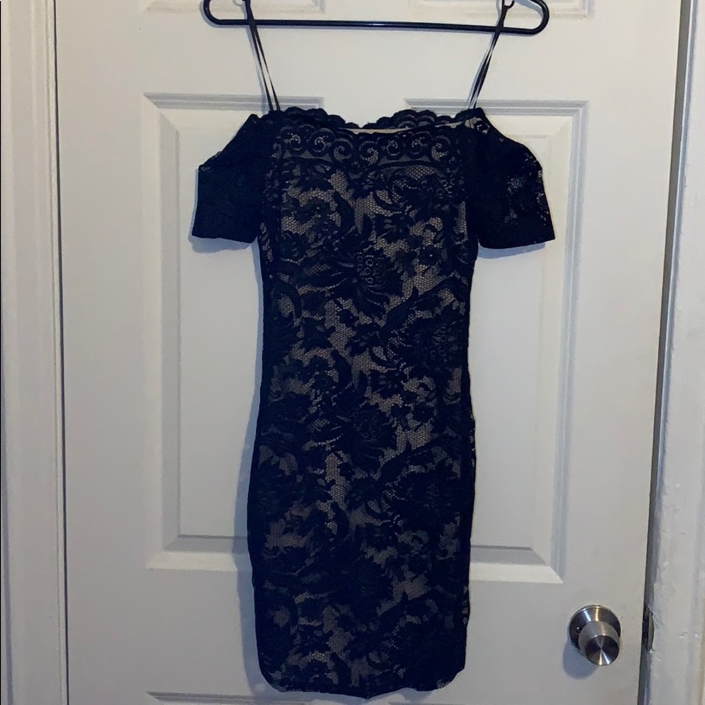 Guess fitted black dress